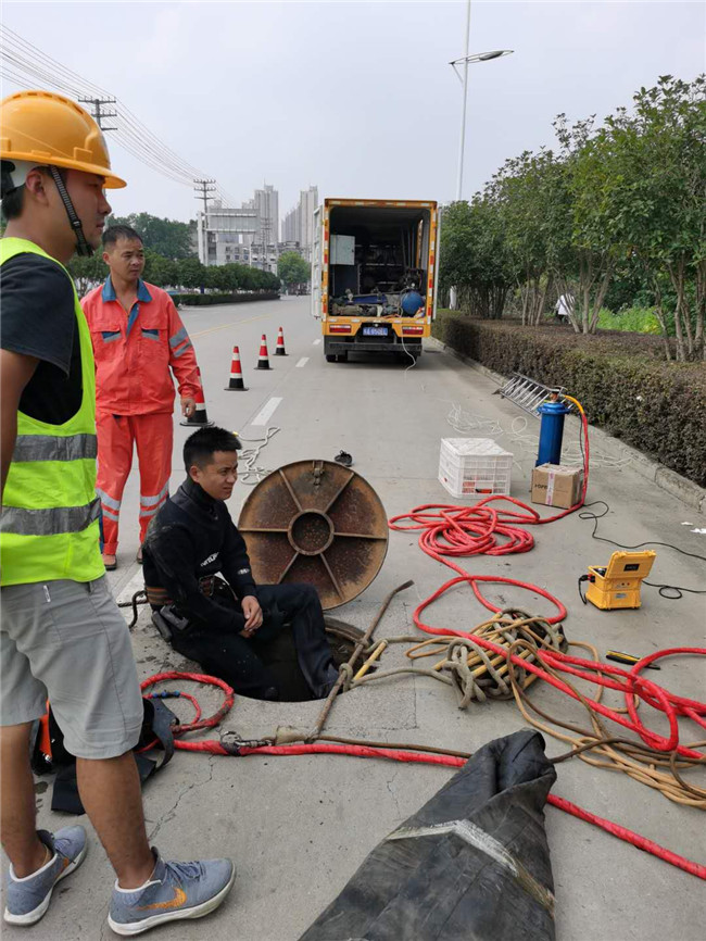 乳山翻衬法管道修复技术主要工序
